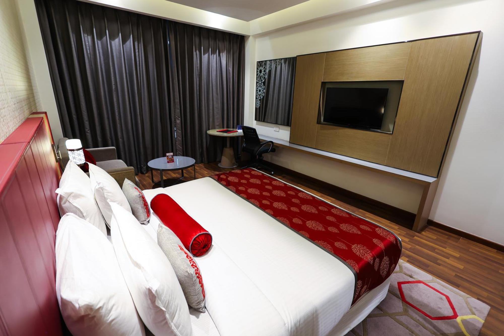 Ramada Plaza By Wyndham Lucknow 호텔 외부 사진
